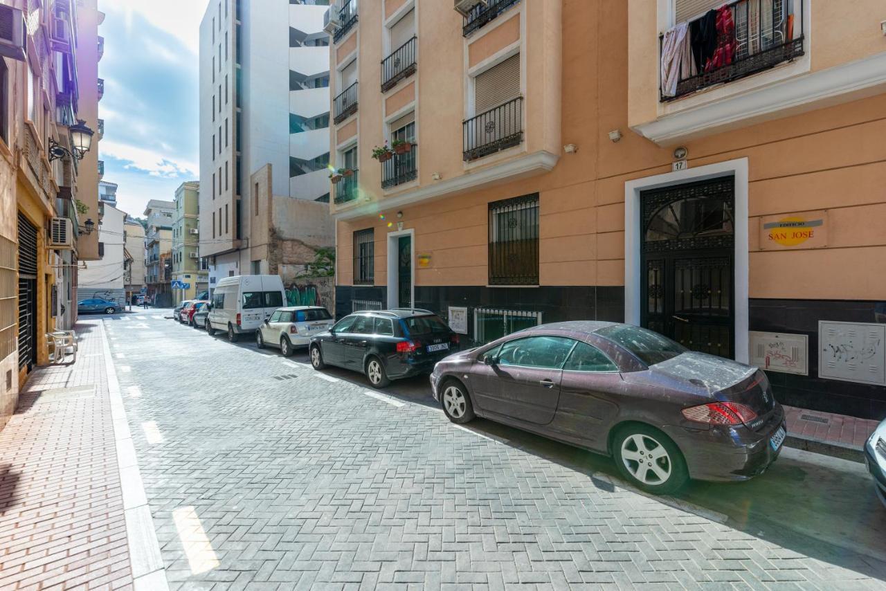Wintowinrentals - Fabulosa Ubicacion, Comfort Y Wifi Malaga Exterior photo